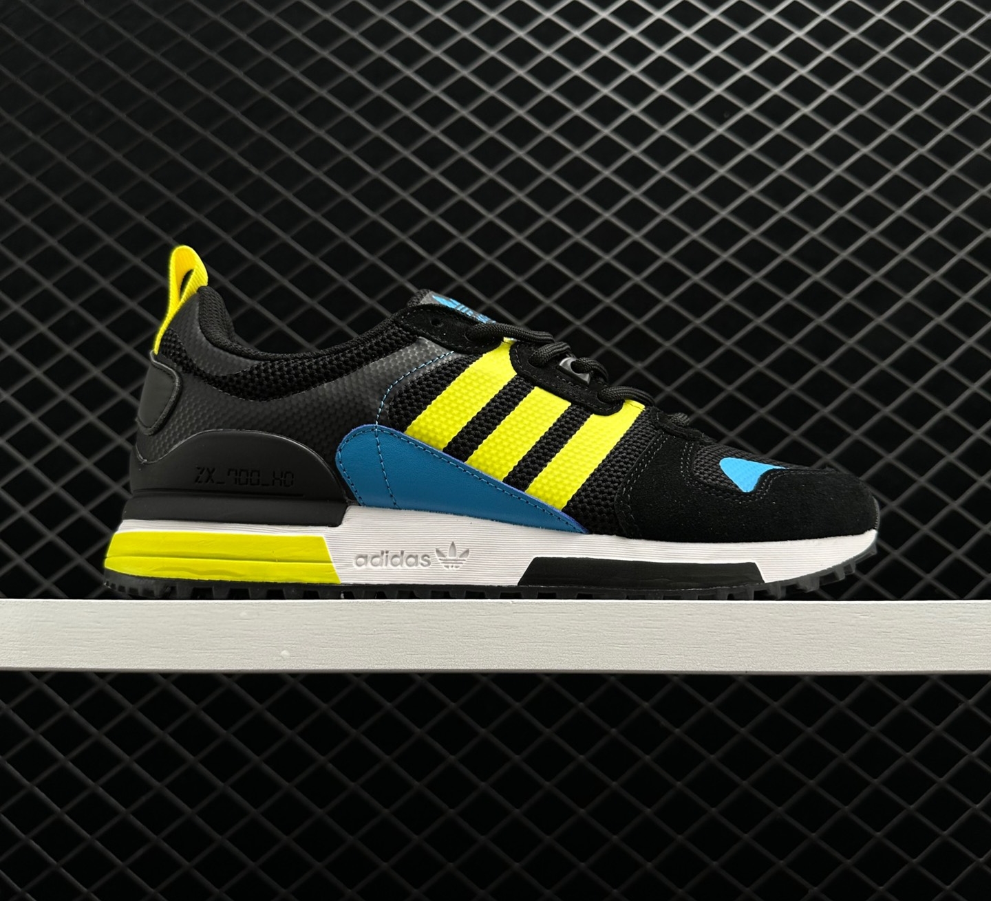 ADIDAS ORIGINALS ZX 700 HD Casual Shoes: Style Meets Comfort