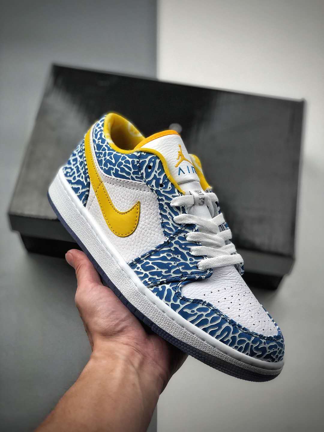 Air Jordan 1 Retro Low 'West Coast' 309192-172 - Iconic Style for Sneaker Enthusiasts