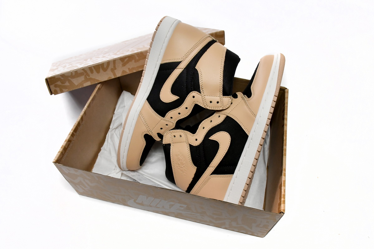 Air Jordan 1 Retro High OG Heirloom 555088-202 | Iconic Sneakers in Distinctive Heirloom Colorway