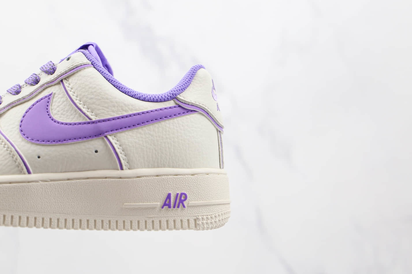 Nike Air Force 1 07 Low Su19 White Purple UH8958-055 - Stylish and Trendy Sneakers for Men and Women
