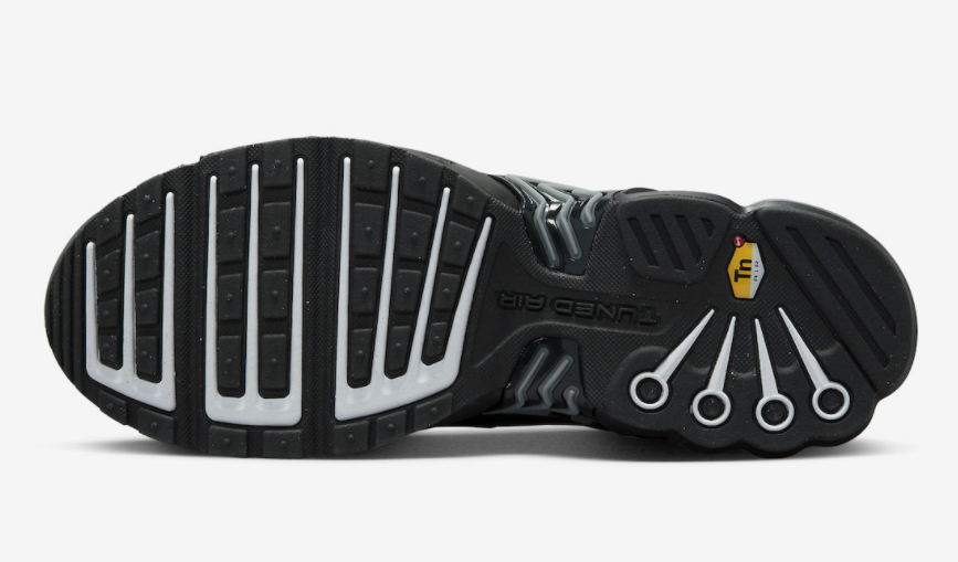 Nike Air Max Plus 3 'Stencil Swoosh Black' FD0659-001 – Stylish and Sleek Footwear for the Fashion-forward Individuals