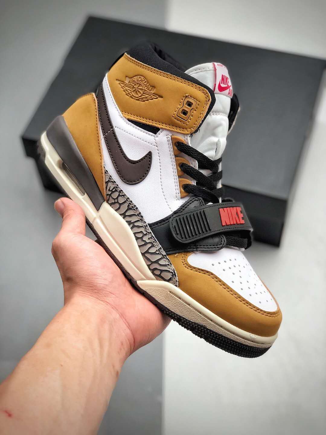 Nike Jordan Legacy 312 'Rookie of the Year' AT4040-102 - Shop Now!