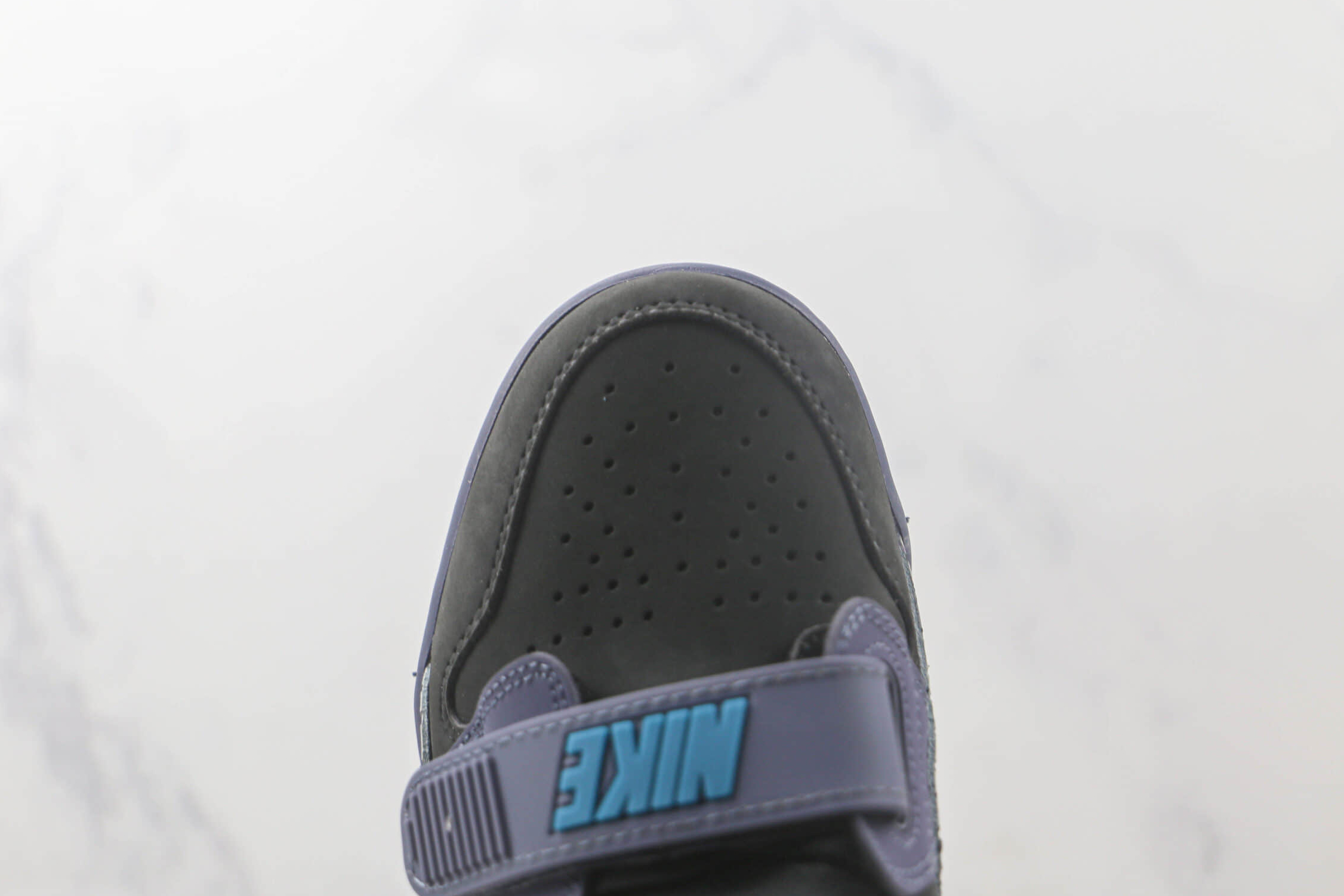 Nike Jordan Legacy 312 'Dark Grey' AV3922-005: Iconic design with a modern twist