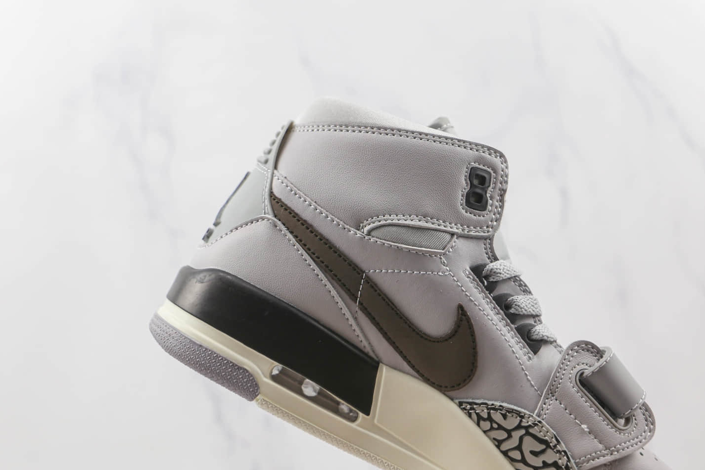 Nike Jordan Legacy 312 'Wolf Grey' AT4040-002 - Stylish and Timeless Sneakers