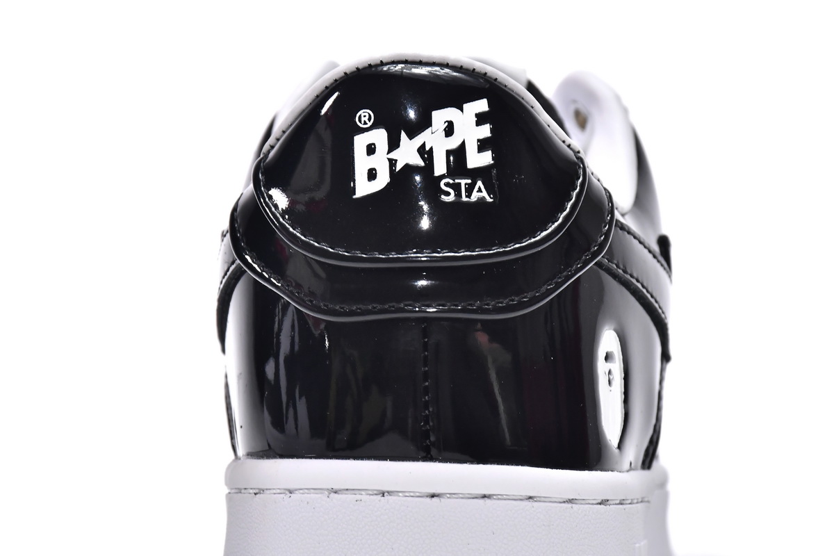 A Bathing Ape Bape Sta Low Black White 1H70-191-001 - Stylish Black and White Sneakers from Bape