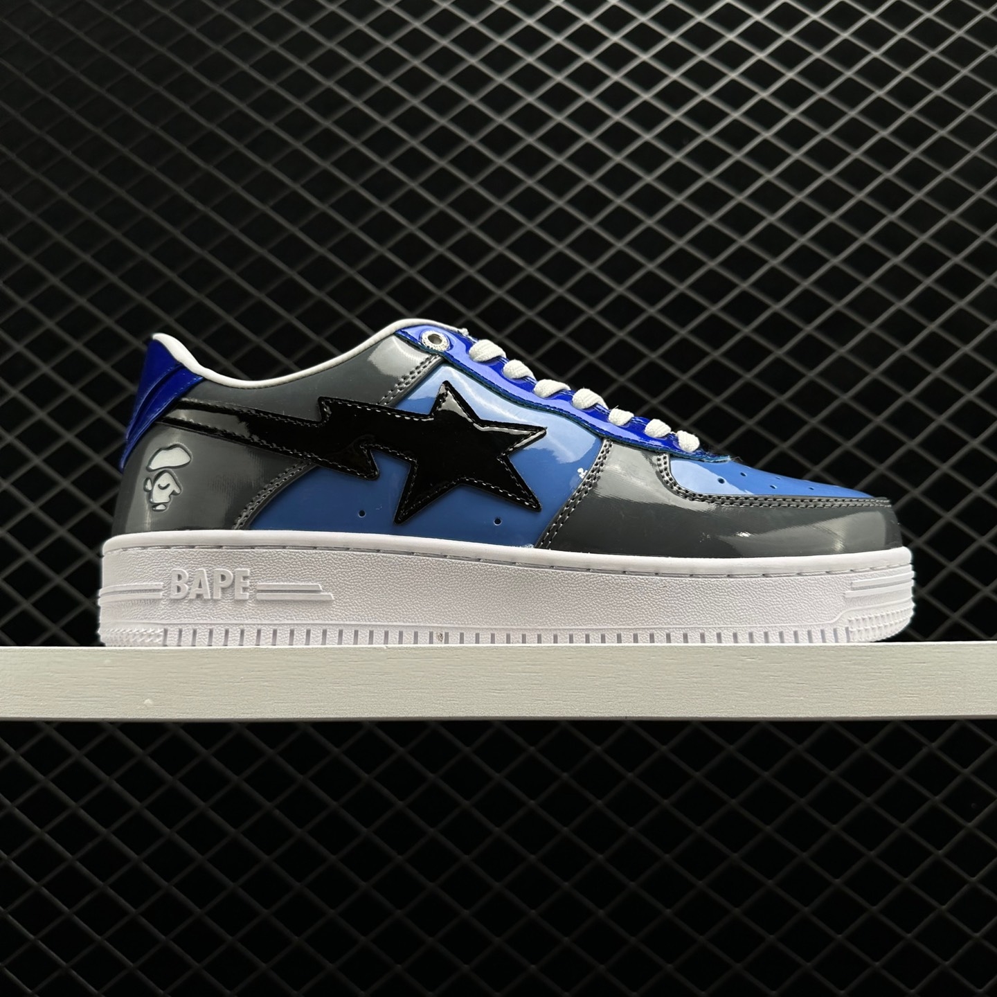 A Bathing Ape Bape Sta Low Navy Color Combo - Trendy Sneakers for Style Enthusiasts!