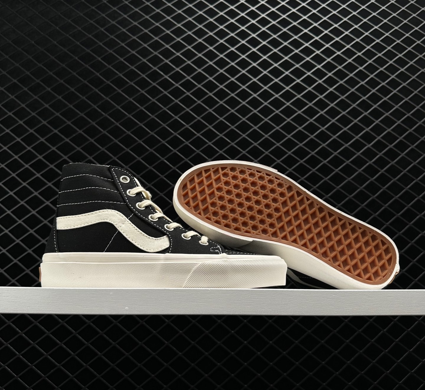 Vans Sk8-Hi Tapered VR3 Shoes Black - Ultimate Style and Comfort!