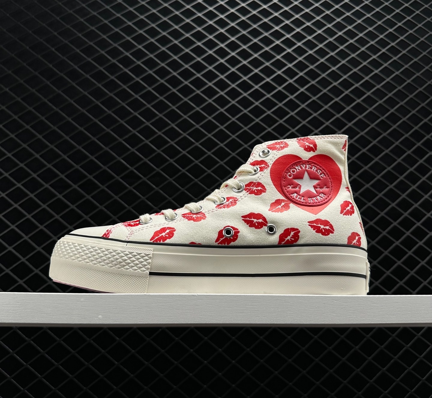 Converse Chuck Taylor Lift Valentine Day Lips - Shop Now!