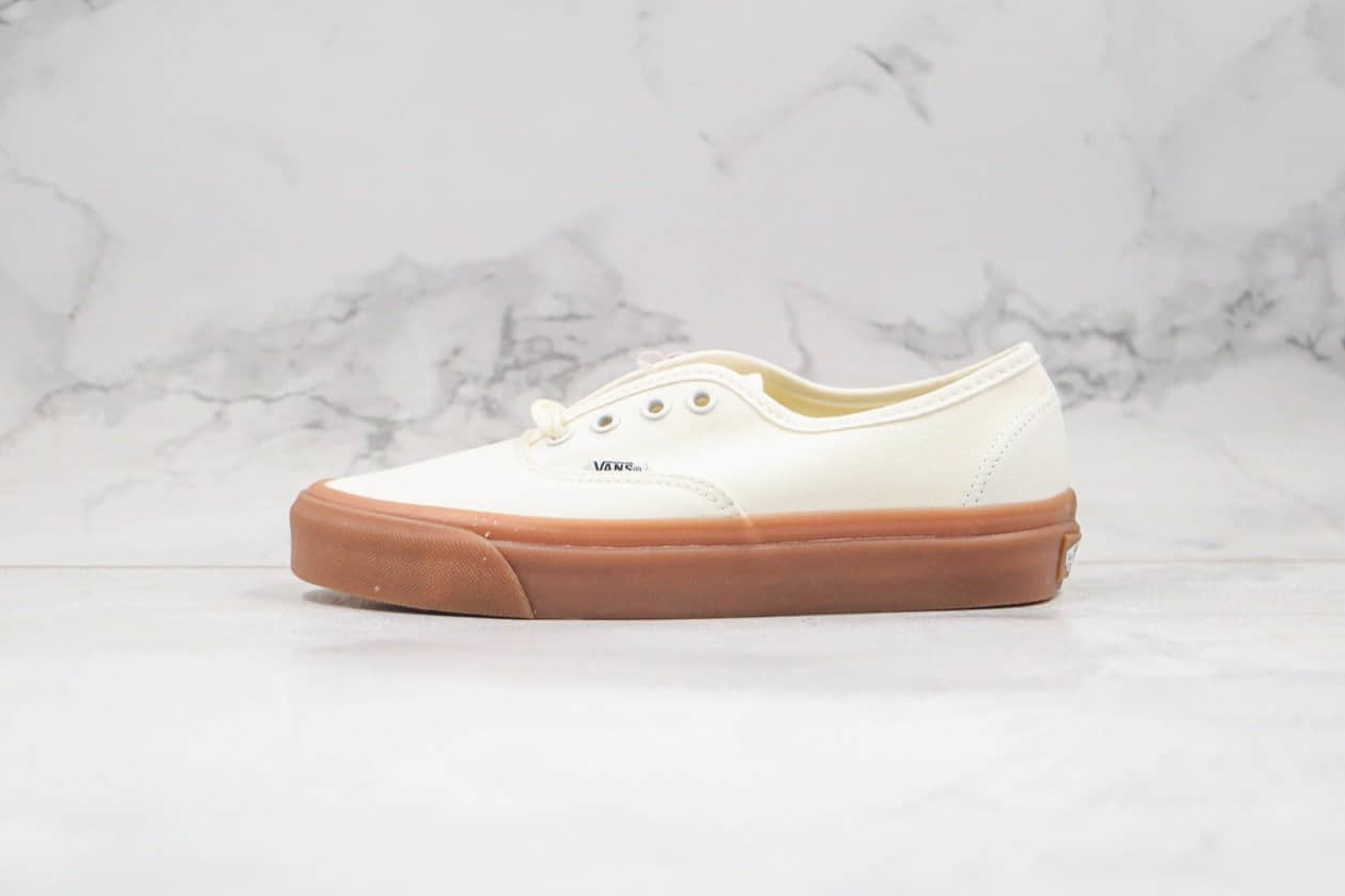 Vans Authentic White Brown Shoes - Durable & Grippy Low Tops
