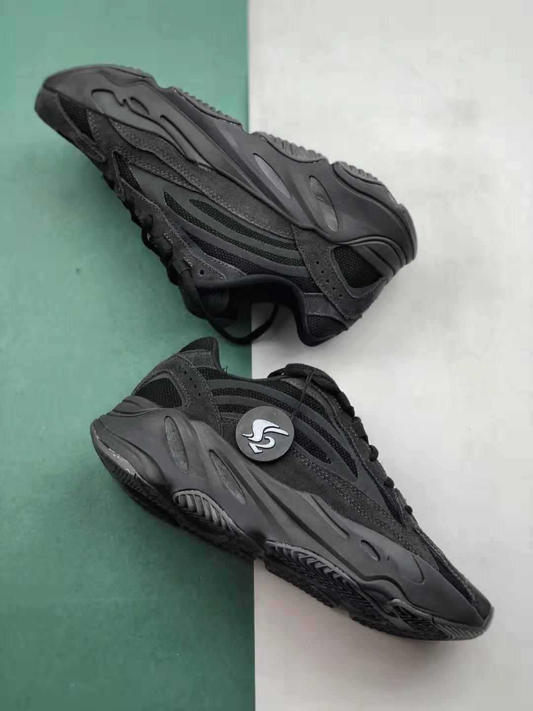 Adidas Yeezy Boost 700 V2 Vanta FU6684 - Shop the Trendy Sneakers Now!