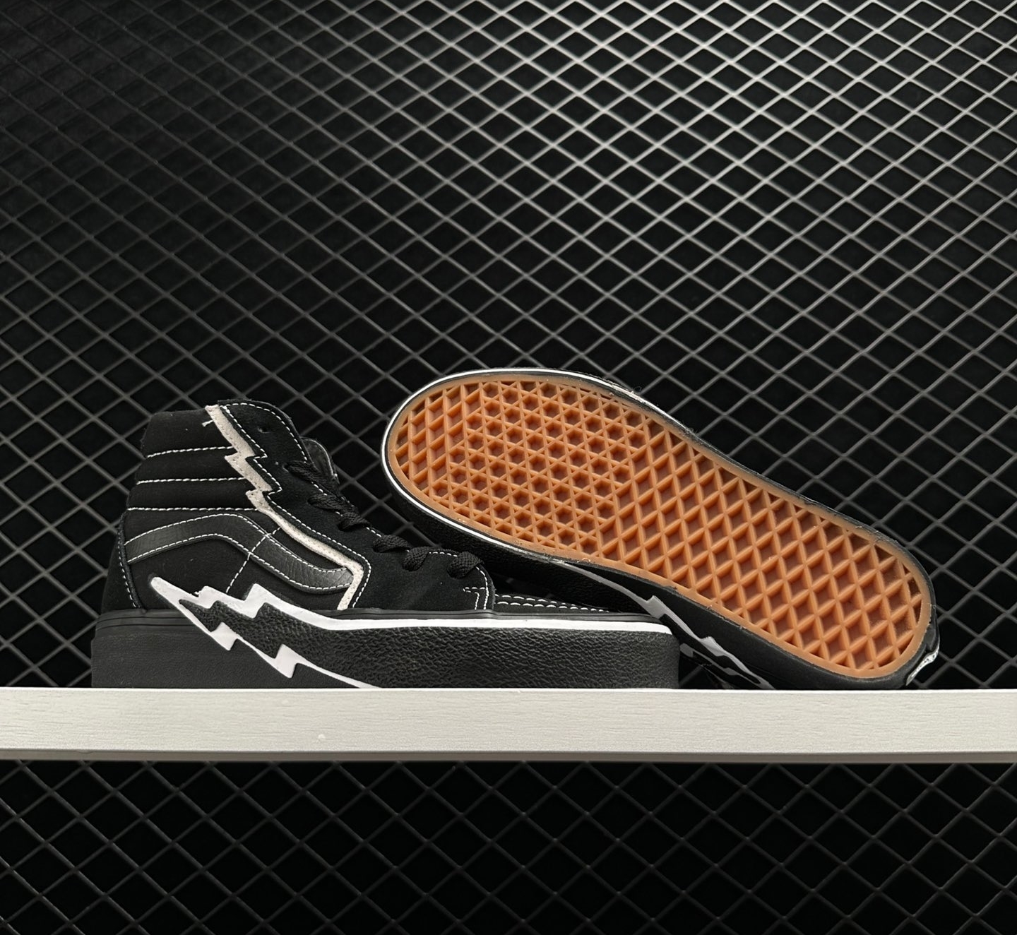 Vans SK8-HI 'Bolt - Black' VN0A5JIVBKA: Sturdy and Stylish Sneakers